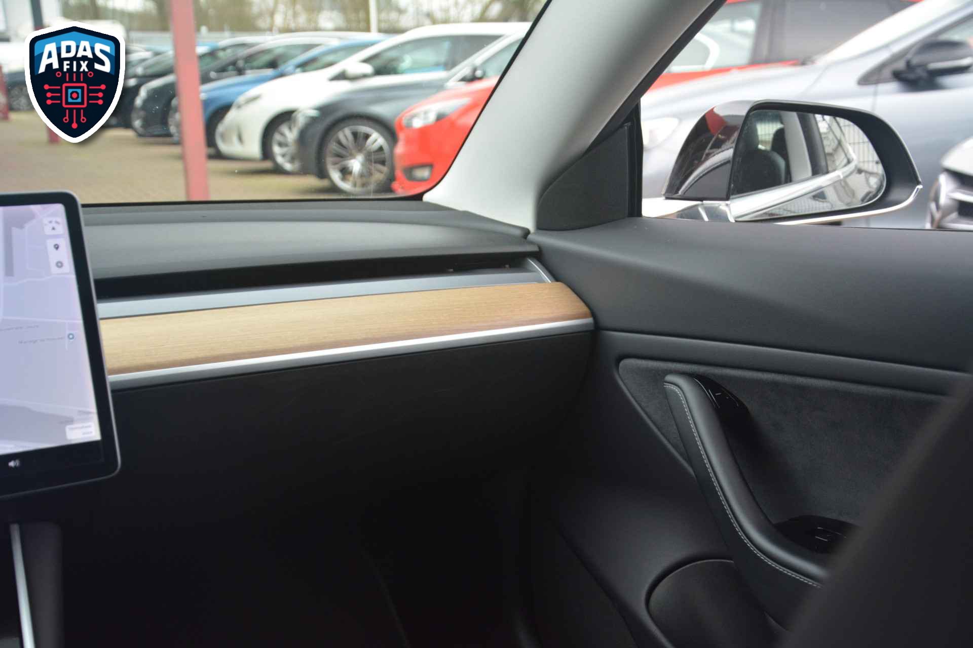 Foto del TESLA MODEL 3 GRAN AUTONOMÍA