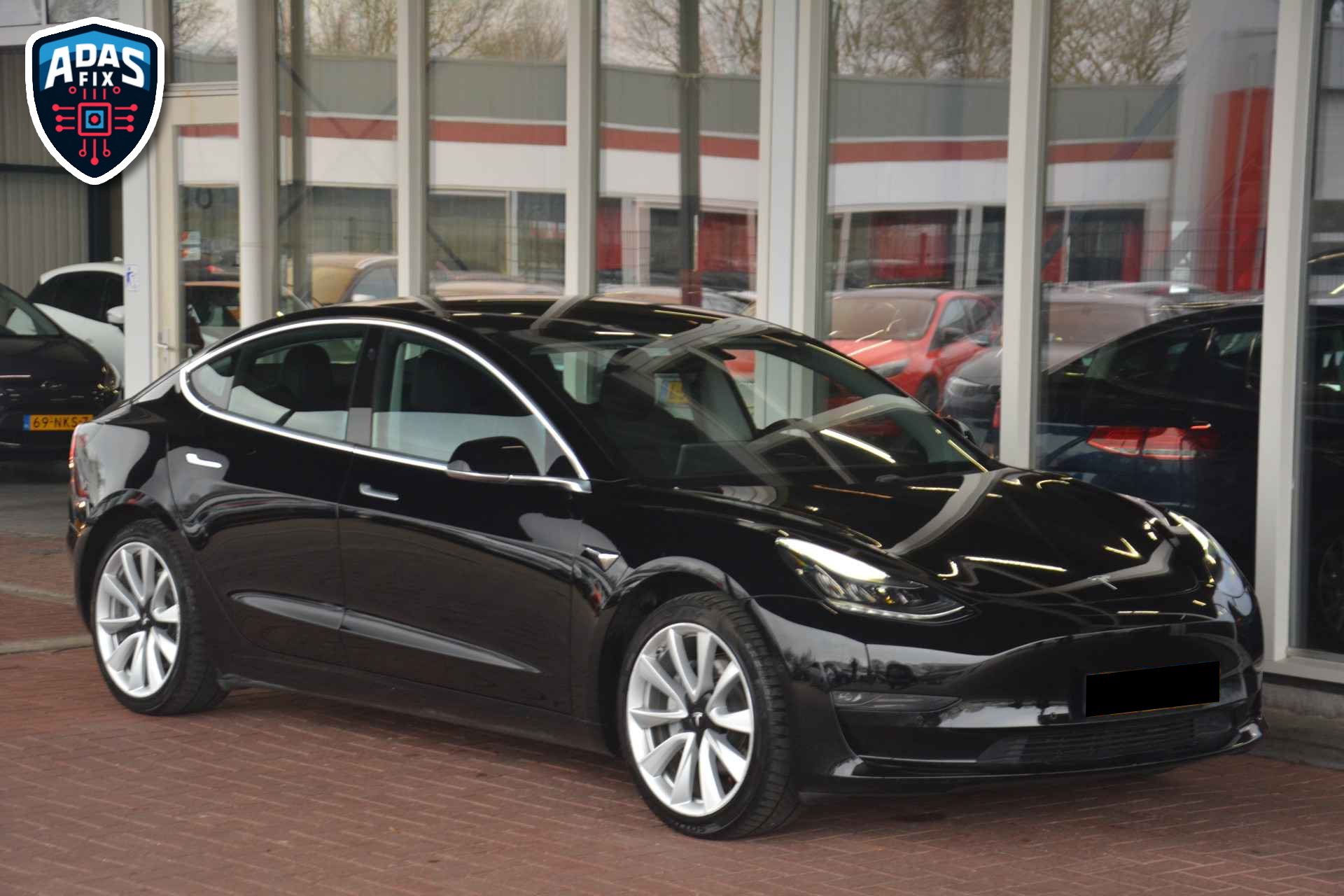Foto del TESLA MODEL 3 GRAN AUTONOMÍA