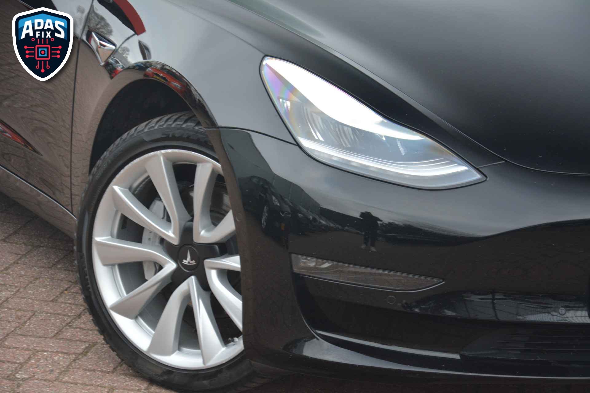 Foto del TESLA MODEL 3 GRAN AUTONOMÍA