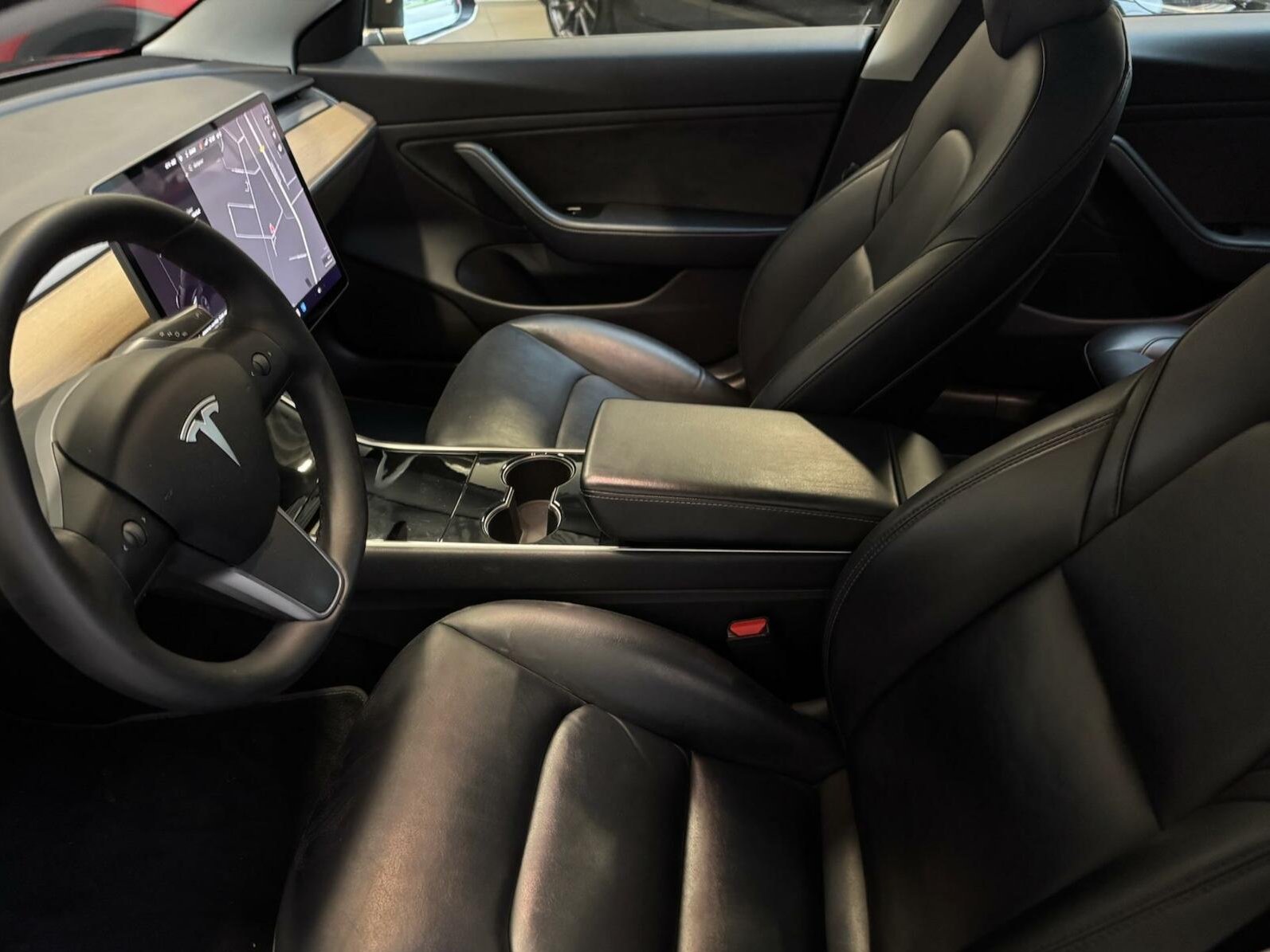 Foto del TESLA MODEL 3 GRAN AUTONOMÍA
