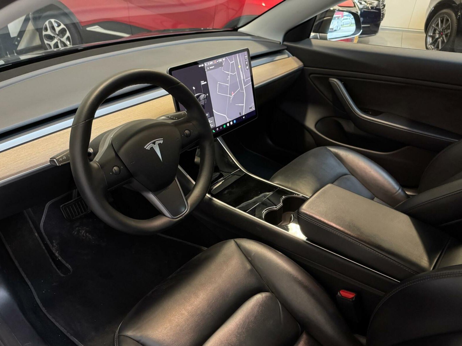 Foto del TESLA MODEL 3 GRAN AUTONOMÍA