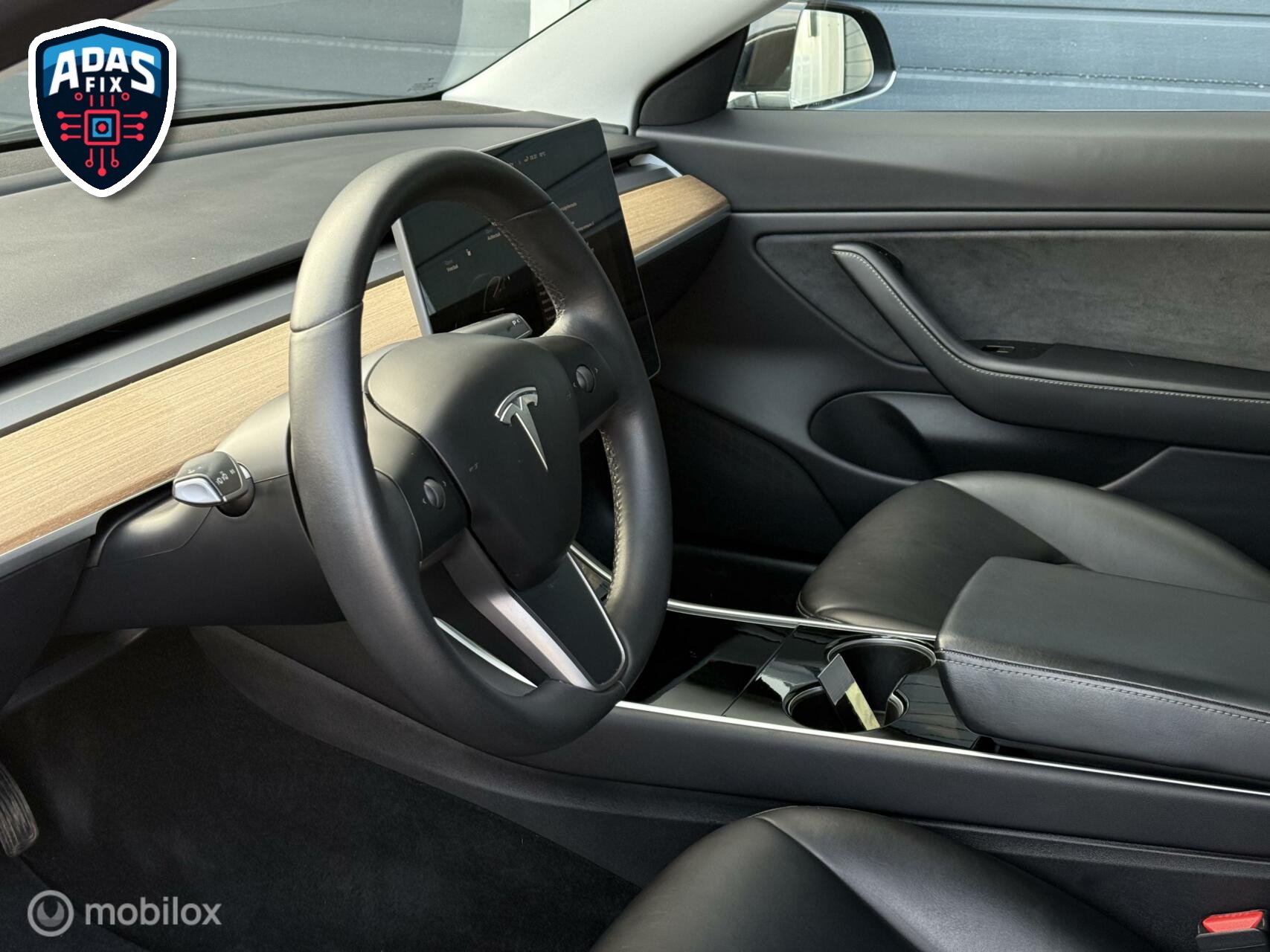 Foto del TESLA MODEL 3 GRAN AUTONOMIA