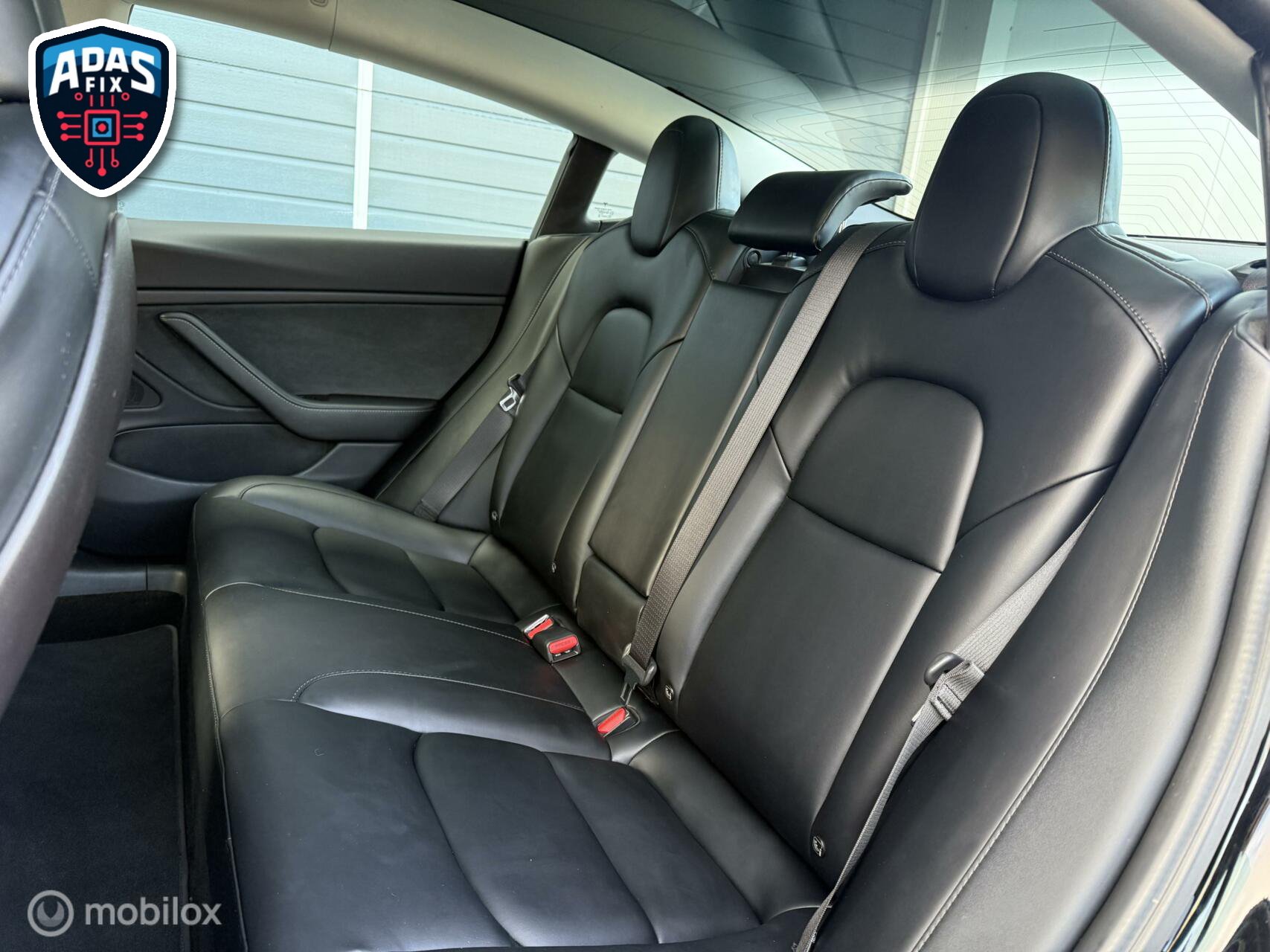 Foto del TESLA MODEL 3 GRAN AUTONOMIA