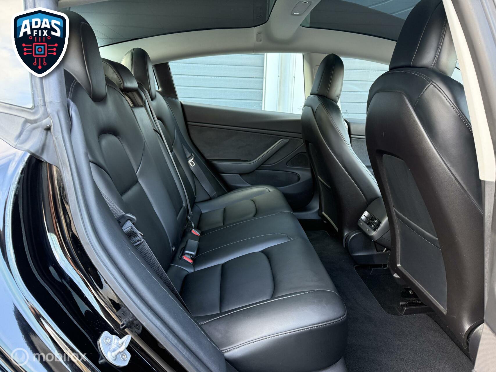 Foto del TESLA MODEL 3 GRAN AUTONOMIA