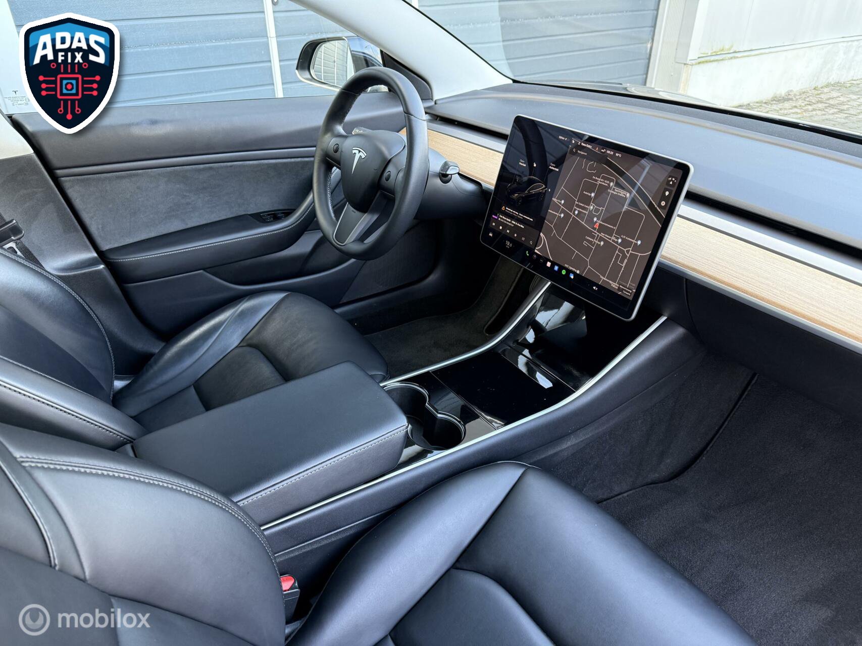 Foto del TESLA MODEL 3 GRAN AUTONOMIA