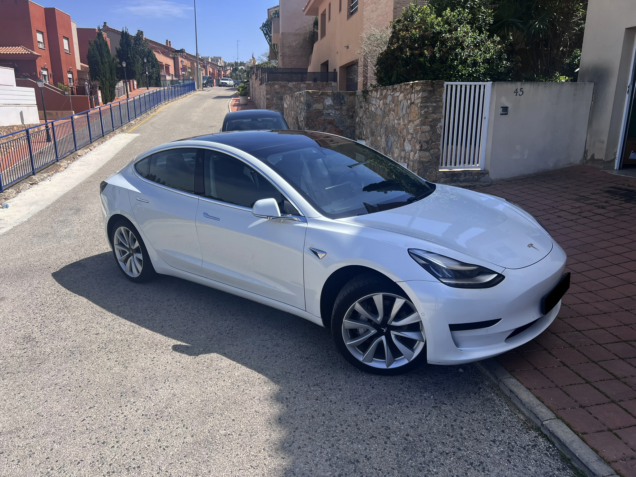 Foto del TESLA MODEL 3 STANDARD