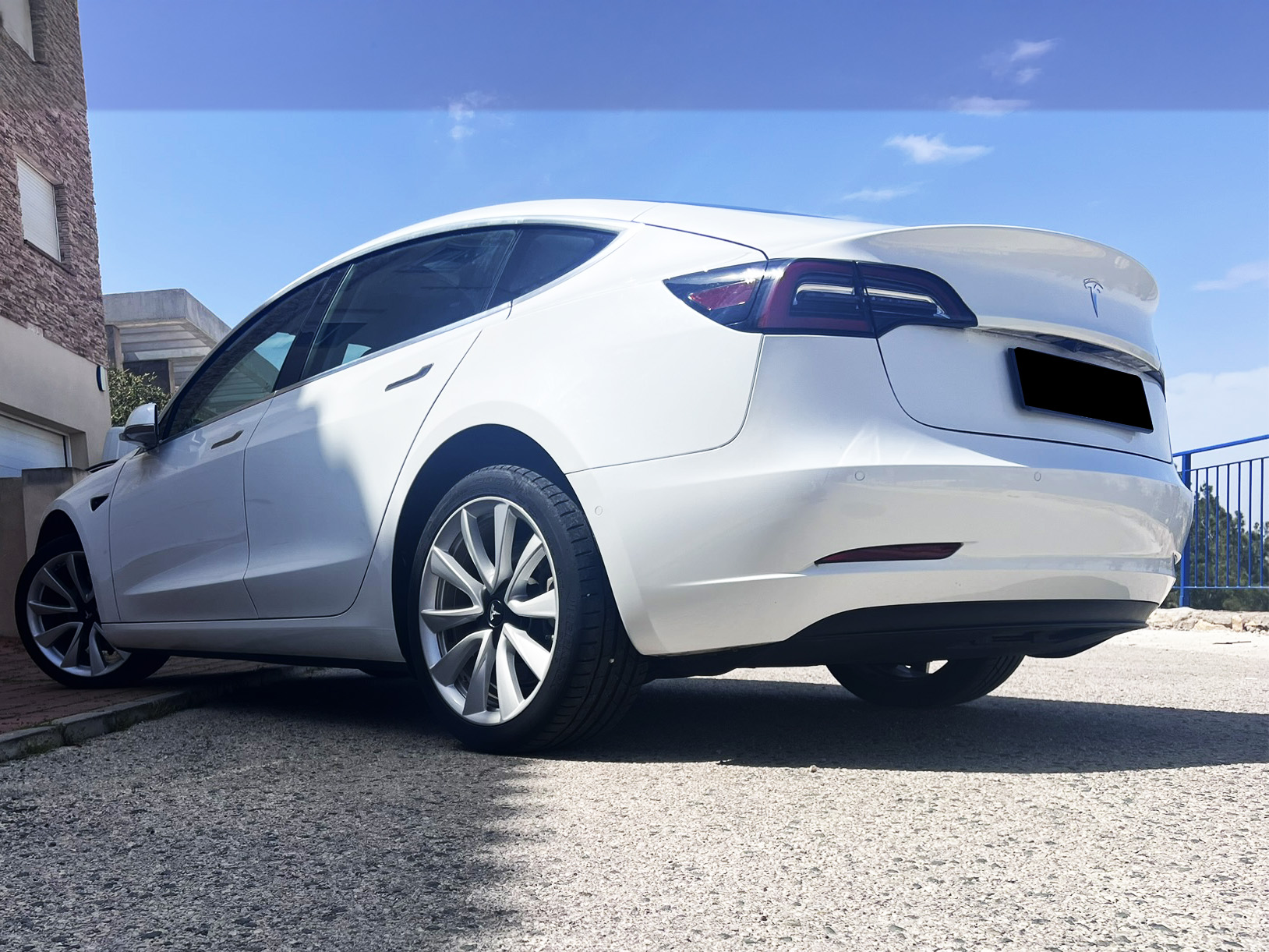 Foto del TESLA MODEL 3 STANDARD