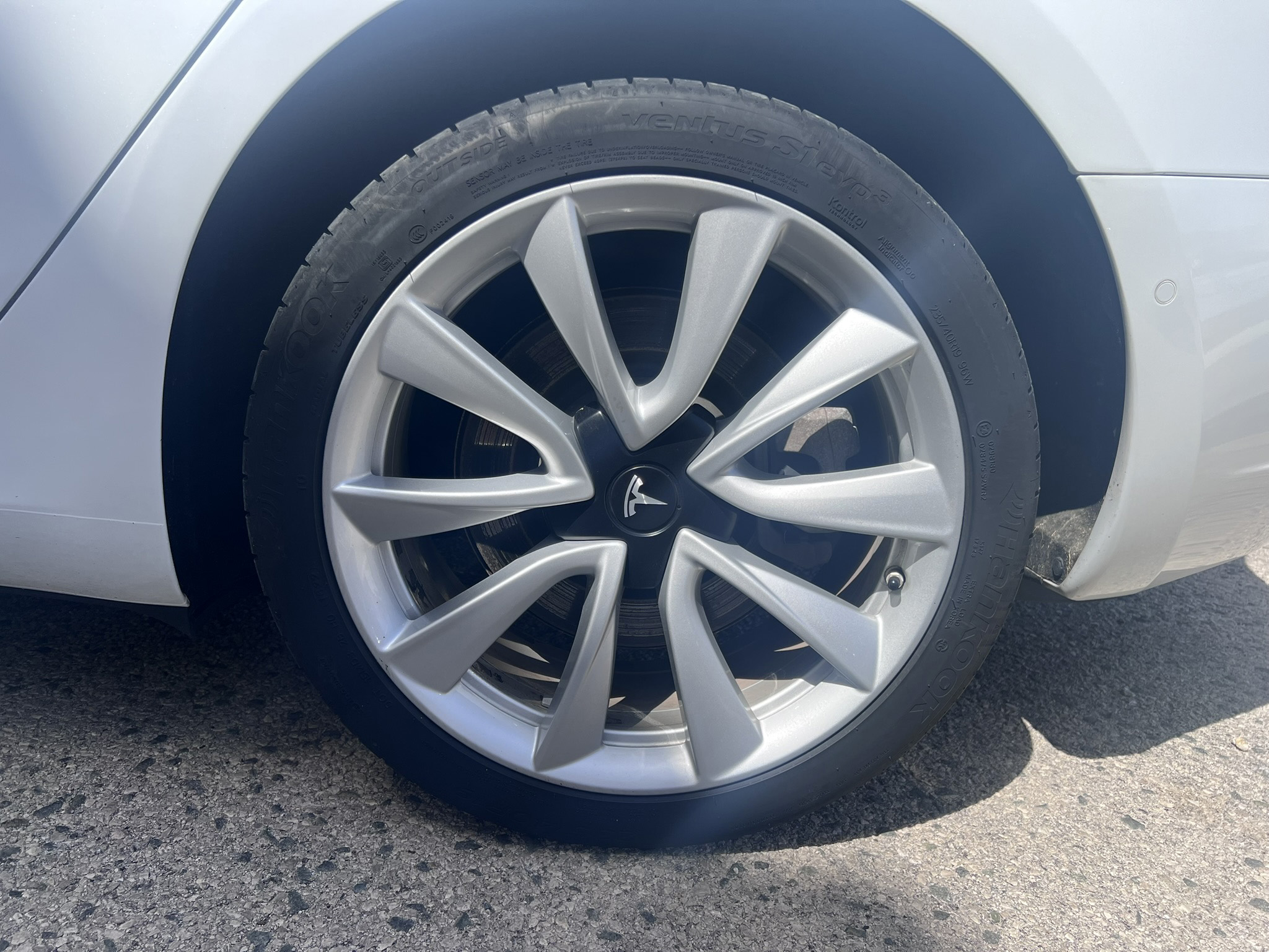 Foto del TESLA MODEL 3 STANDARD