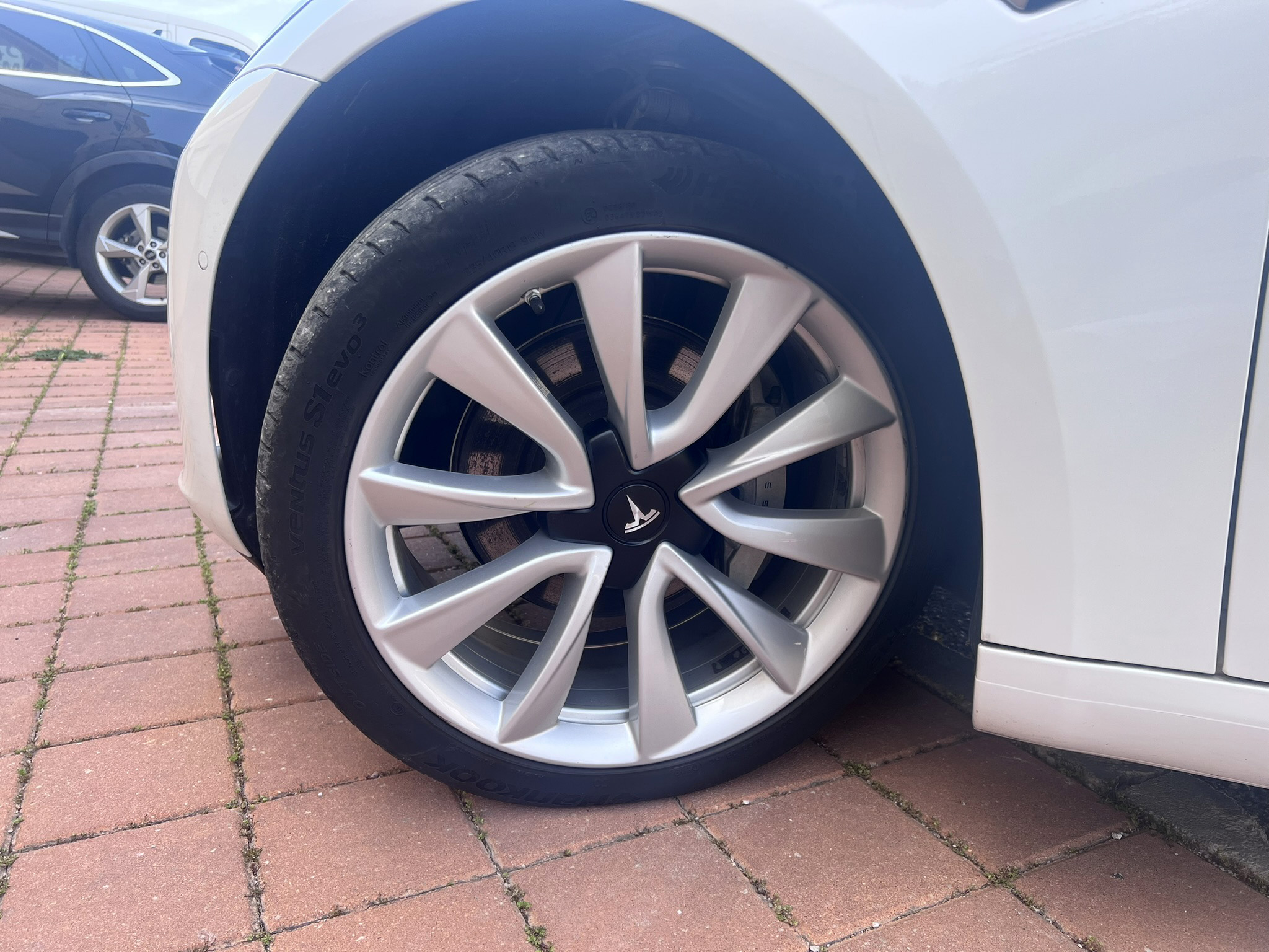 Foto del TESLA MODEL 3 STANDARD