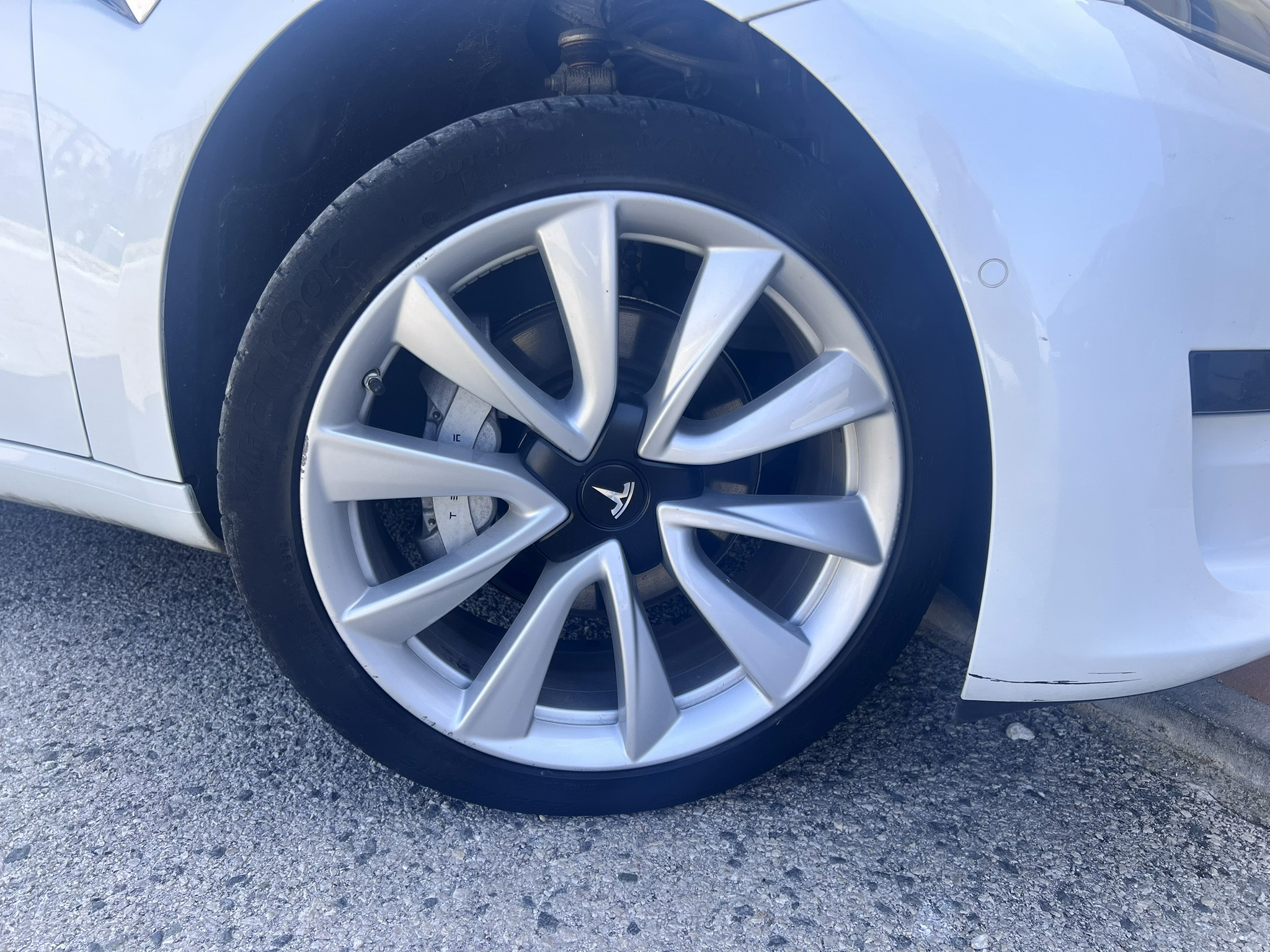Foto del TESLA MODEL 3 STANDARD