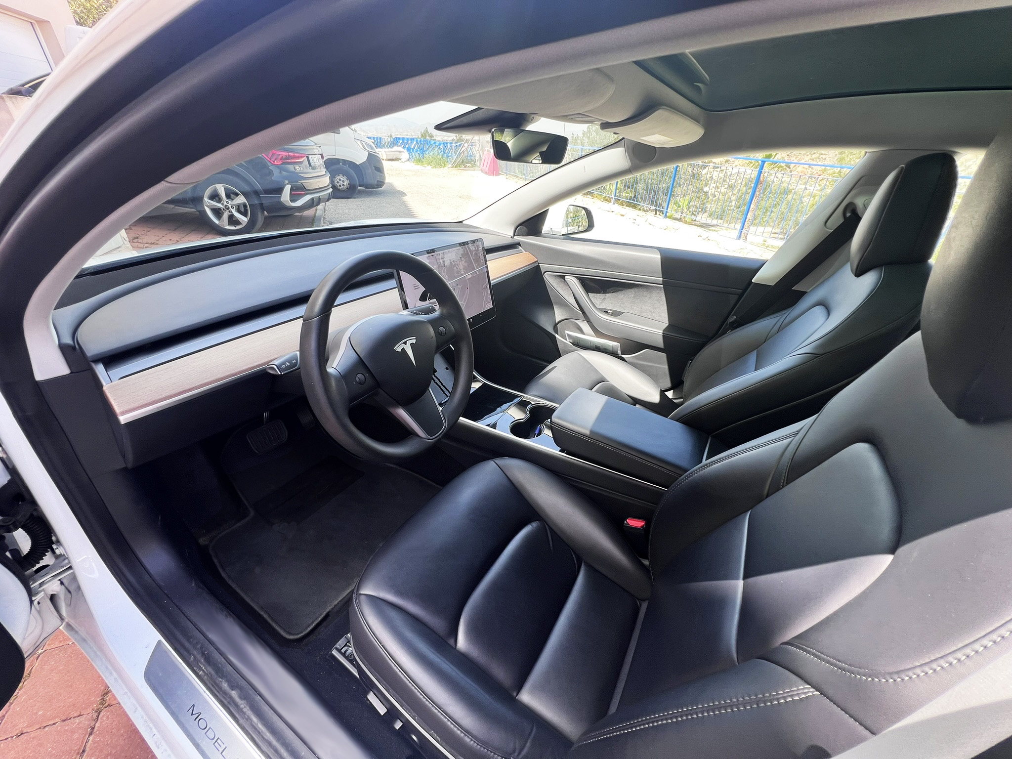 Foto del TESLA MODEL 3 STANDARD