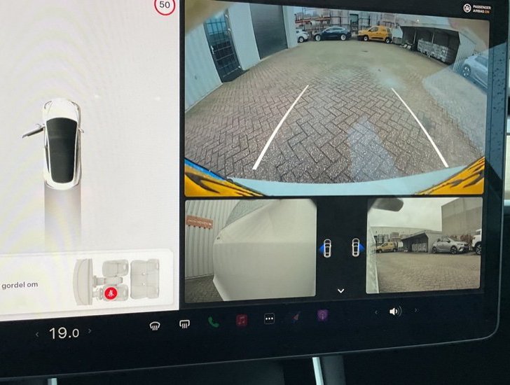 Foto del TESLA MODEL 3 STANDARD